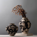 Elara Vase
